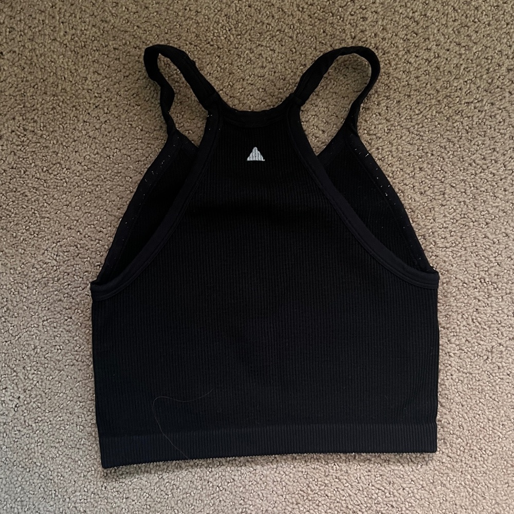 Vitality high-neck tank